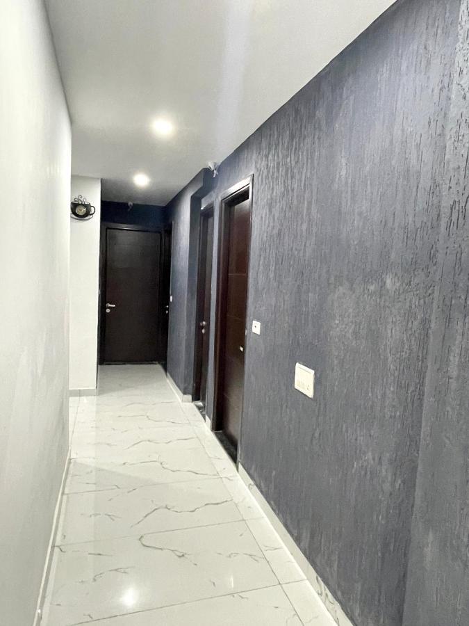 Lime Boutique B&B Gk-1 At Kailash Colony Metro , Greater Kailash Near Eros Hotel Nehru Place New Delhi Buitenkant foto