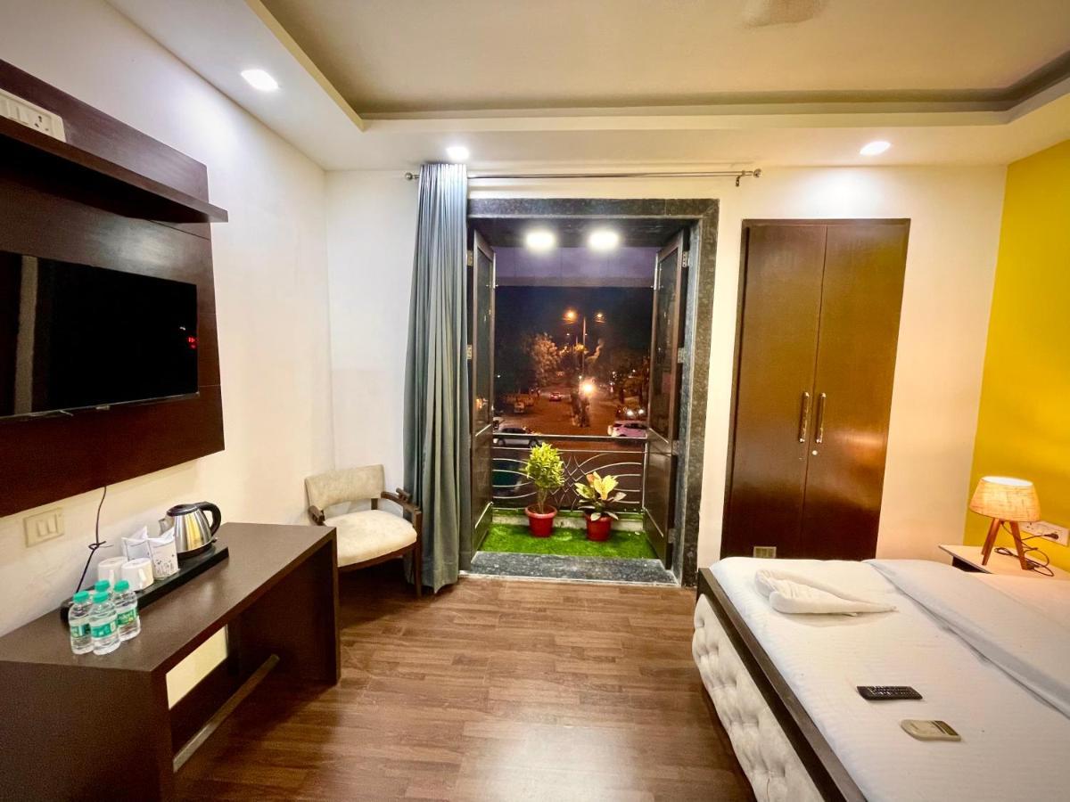 Lime Boutique B&B Gk-1 At Kailash Colony Metro , Greater Kailash Near Eros Hotel Nehru Place New Delhi Buitenkant foto