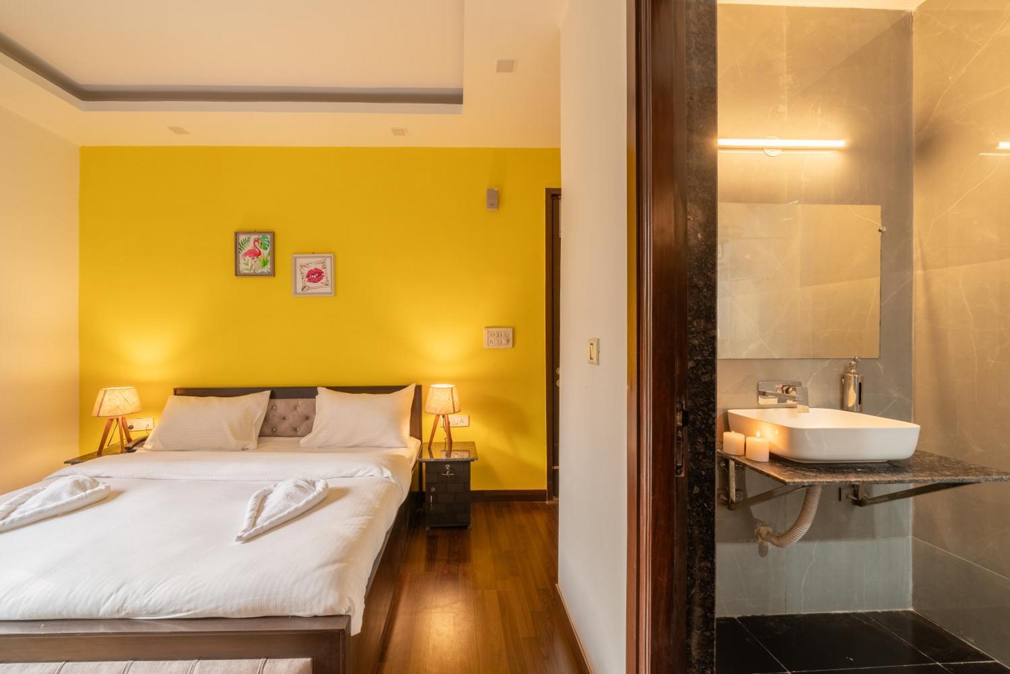 Lime Boutique B&B Gk-1 At Kailash Colony Metro , Greater Kailash Near Eros Hotel Nehru Place New Delhi Buitenkant foto